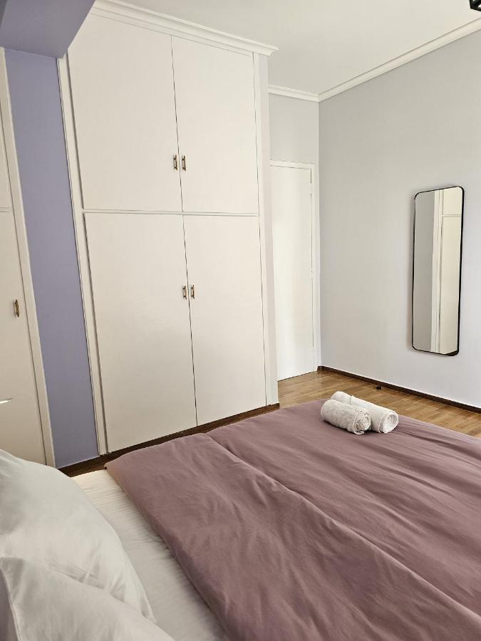 Modern Garden View Apt In Voula, Athens - Luxe Luaran gambar